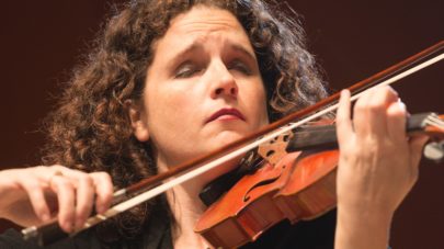 Artemis Quartet musician’s Carl Becker violin stolen on German train: Anthea Kreston’s 1928 instrument was taken from the overhead rack. The group is asking for help to find the instrument. Photo credit: Ian Perkins